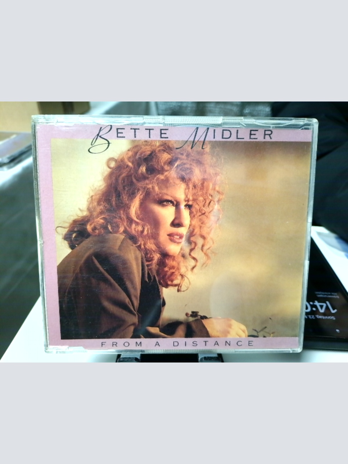 MAXI CD / Bette Midler – From A Distance