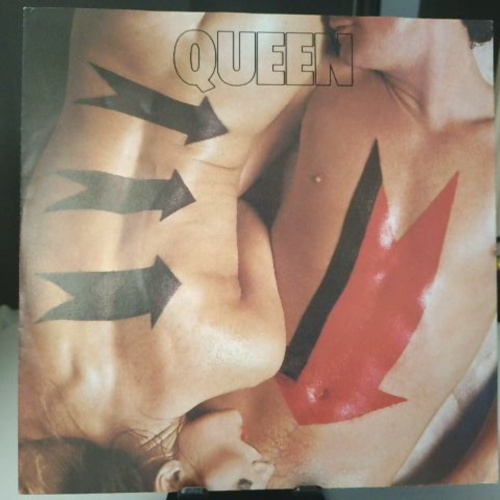 SINGLE / Queen – Body Language