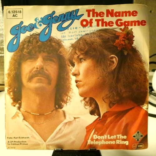 SINGLE / Joe & Jenny – The Name Of The Game