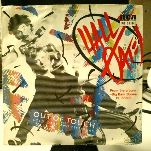 SINGLE / Daryl Hall / John Oates* – Out Of Touch
