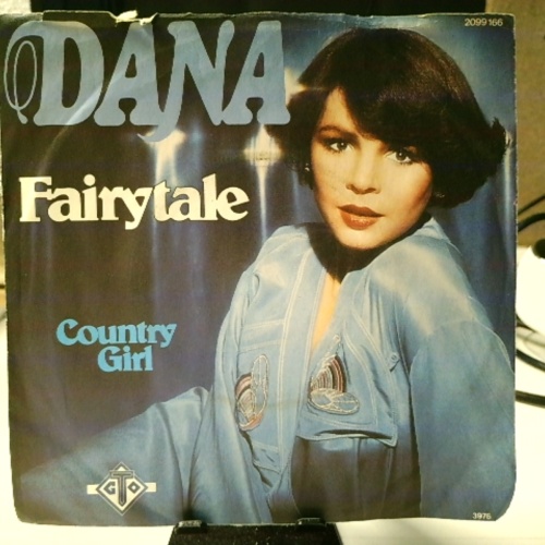 SINGLE / Dana (9) – Fairytale
