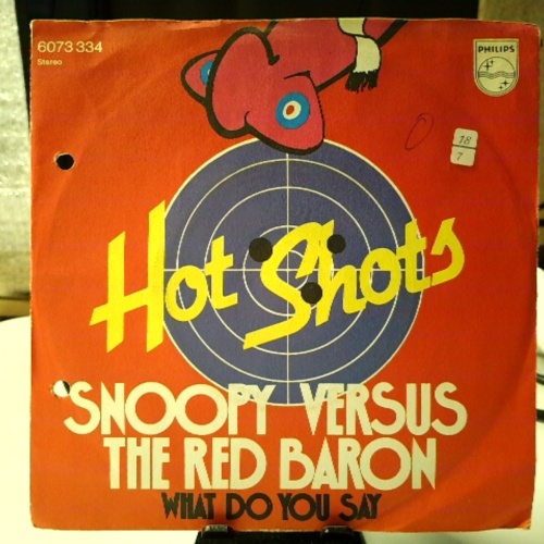 SINGLE / Hot Shots* – Snoopy Versus The Red Baron
