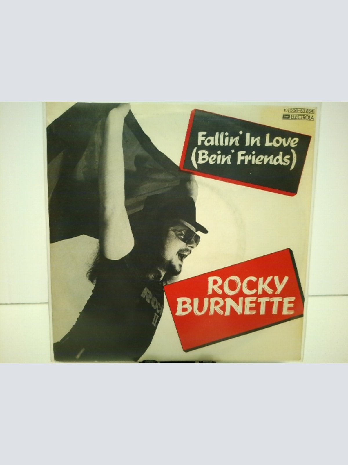 SINGLE / Rocky Burnette – Fallin' In Love (Bein' Friends)