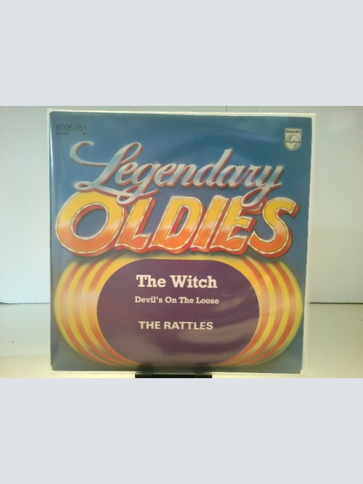 SINGLE / The Rattles – The Witch