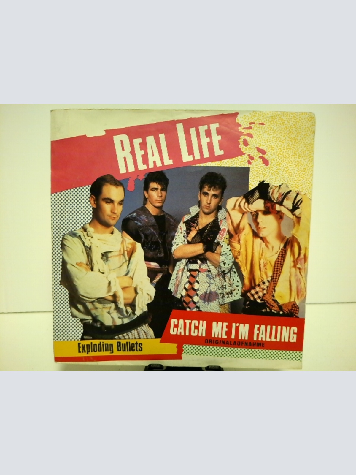 SINGLE / Real Life – Catch Me I'm Falling