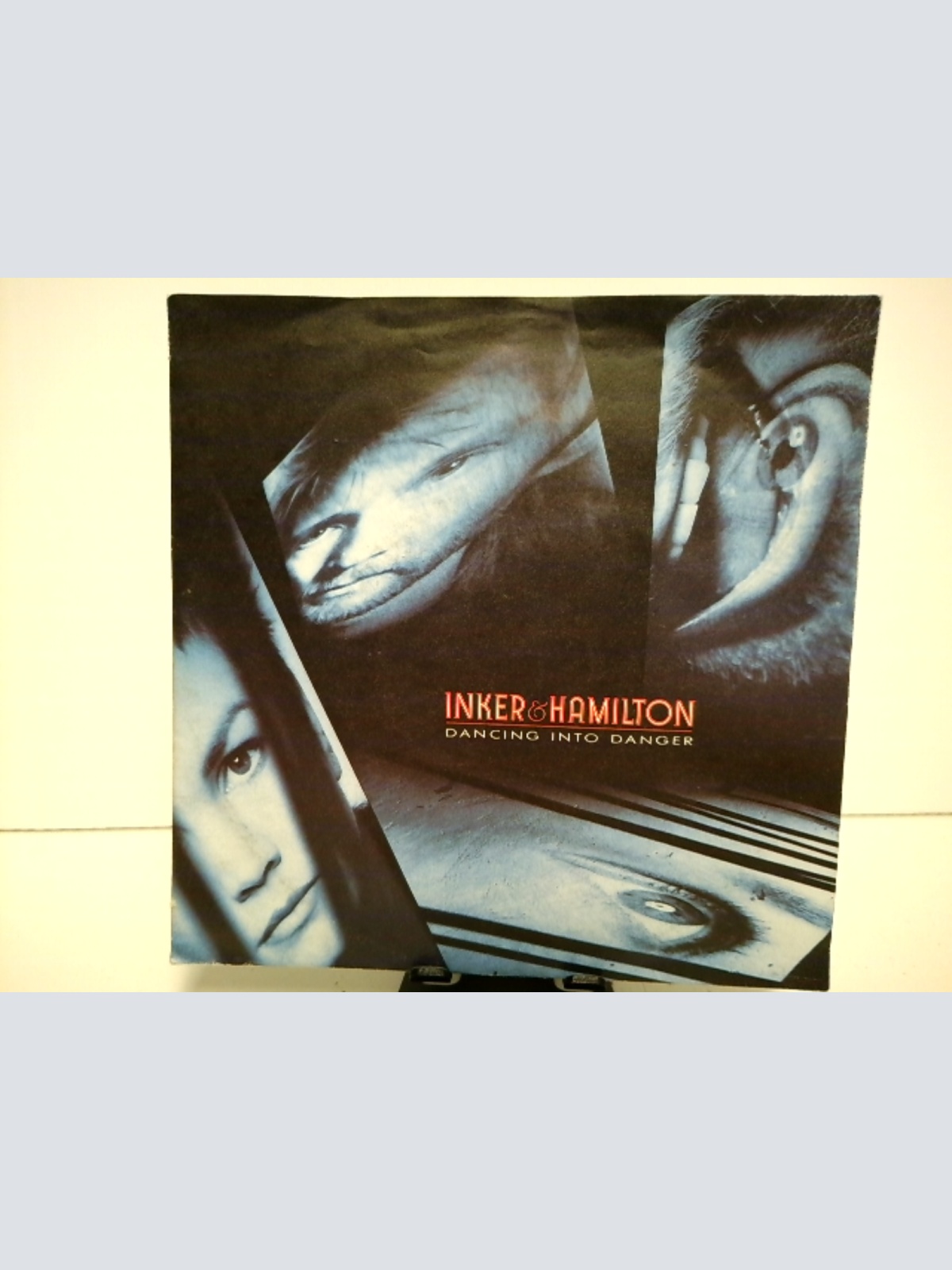 SINGLE / Inker & Hamilton – Dancing Into Danger