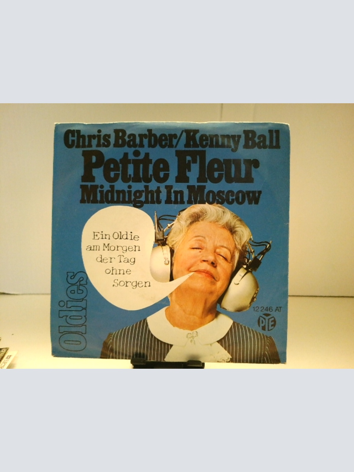 SINGLE / Chris Barber / Kenny Ball – Petite Fleur / Midnight In Moscow