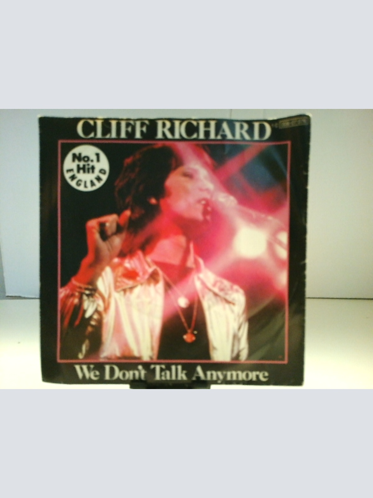 SINGLE / Cliff Richard – We Don't Talk Anymore