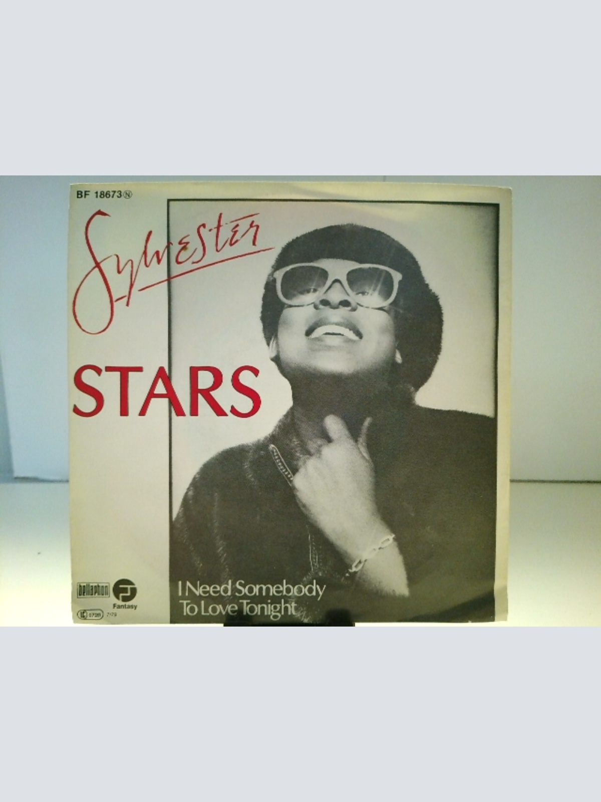 SINGLE / Sylvester – Stars