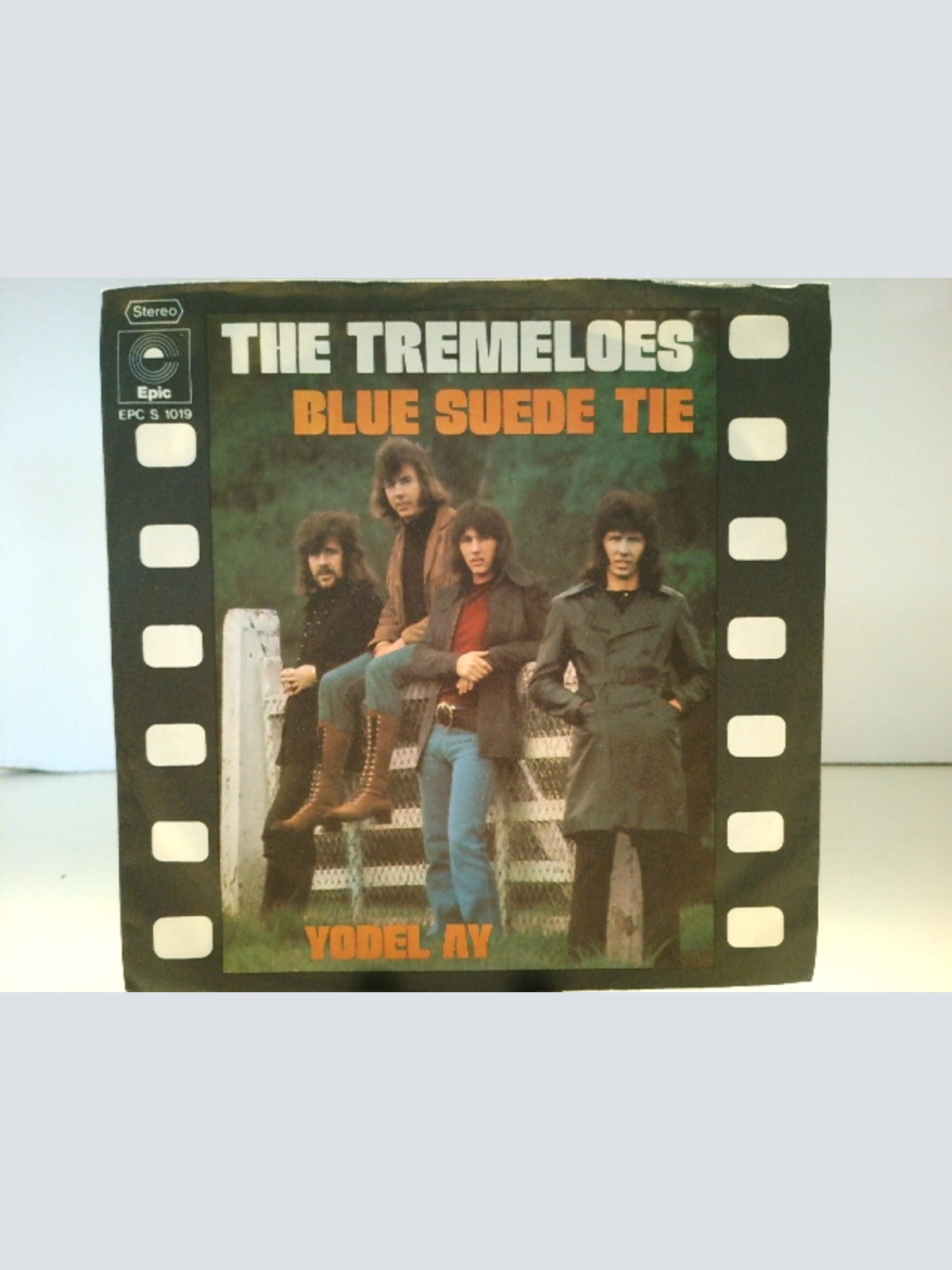 SINGLE / The Tremeloes – Blue Suede Tie