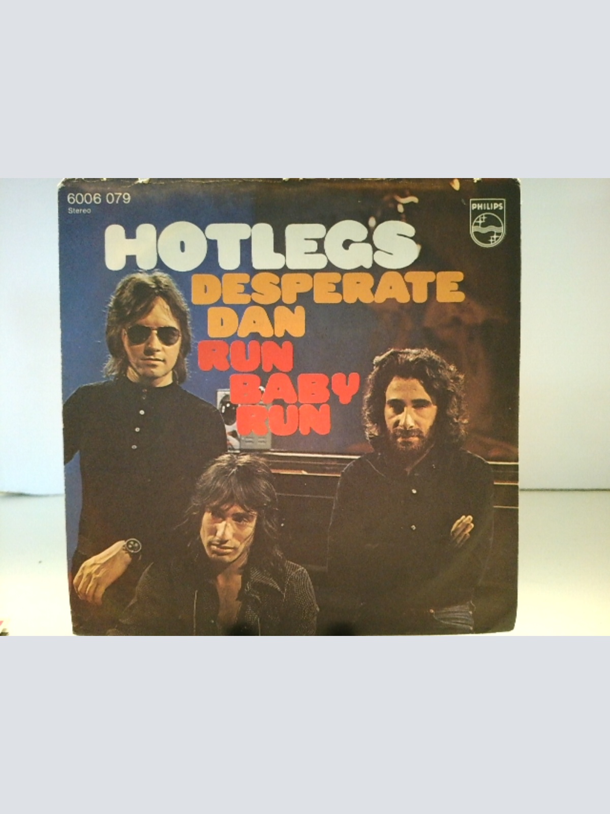 SINGLE / Hotlegs – Desperate Dan = Desesperado Dan