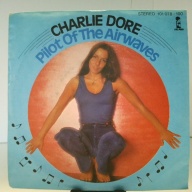 SINGLE / Charlie Dore – Pilot Of The Airwaves