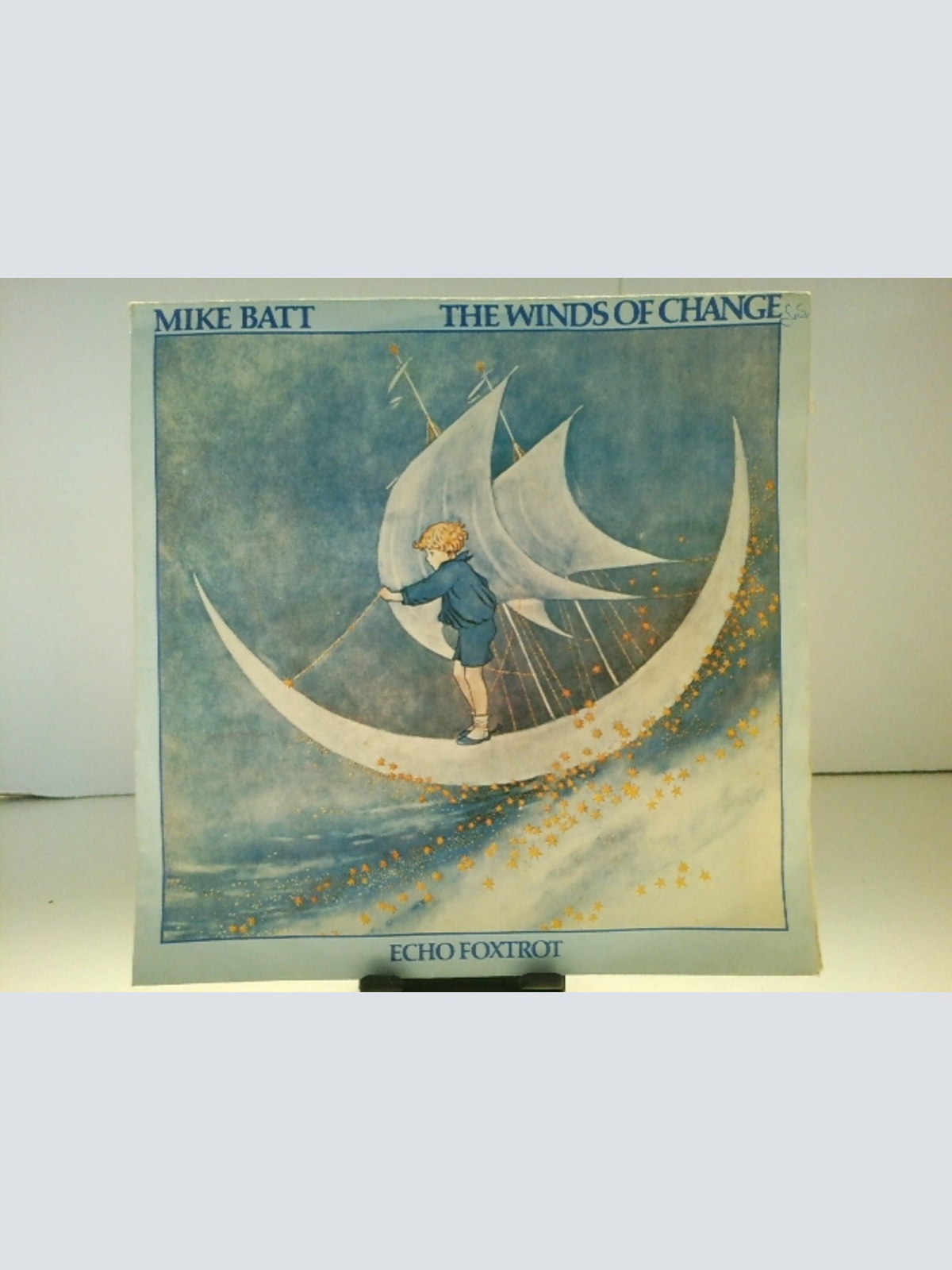 SINGLE / Mike Batt – The Winds Of Change
