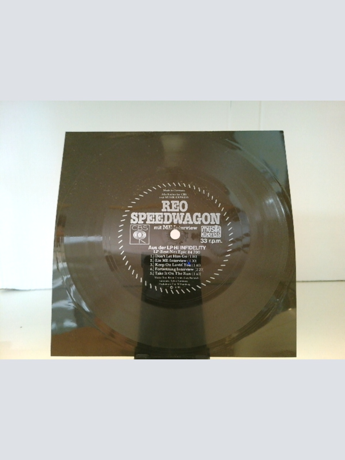 SINGLE / REO Speedwagon – Hi Infidelity