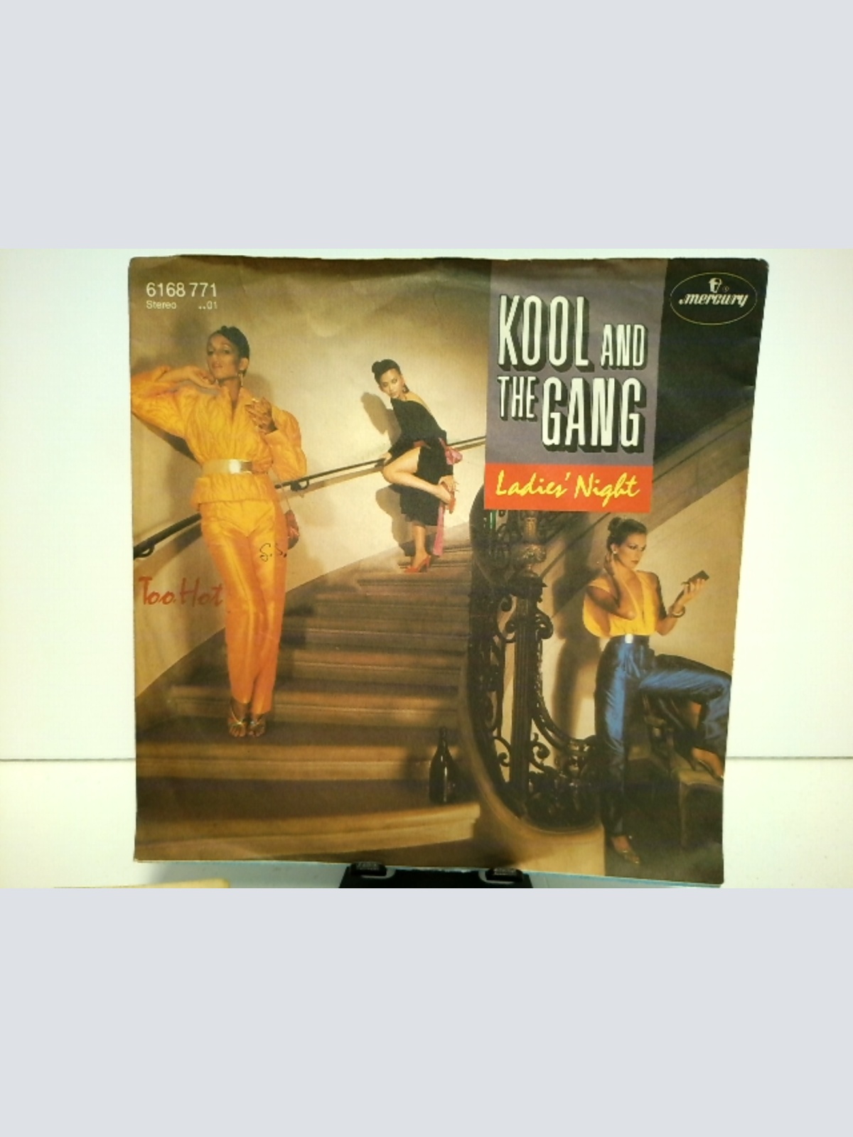 SINGLE / Kool And The Gang* – Ladies' Night / Too Hot