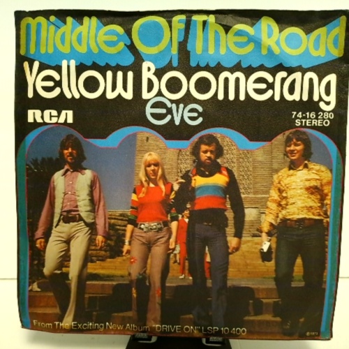 SINGLE / Middle Of The Road – Yellow Boomerang