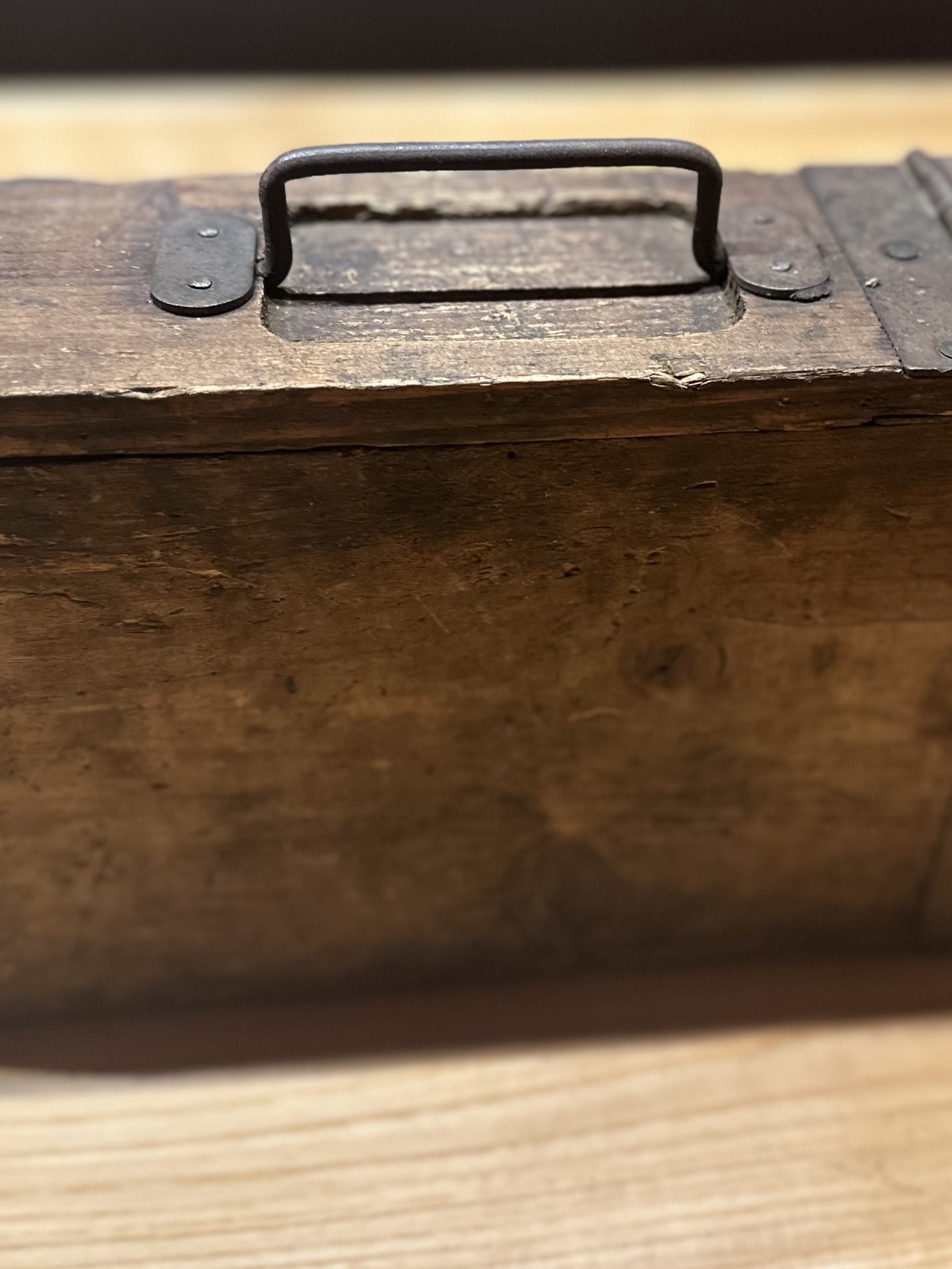 Munitionskiste groß vom 1. Weltkrieg