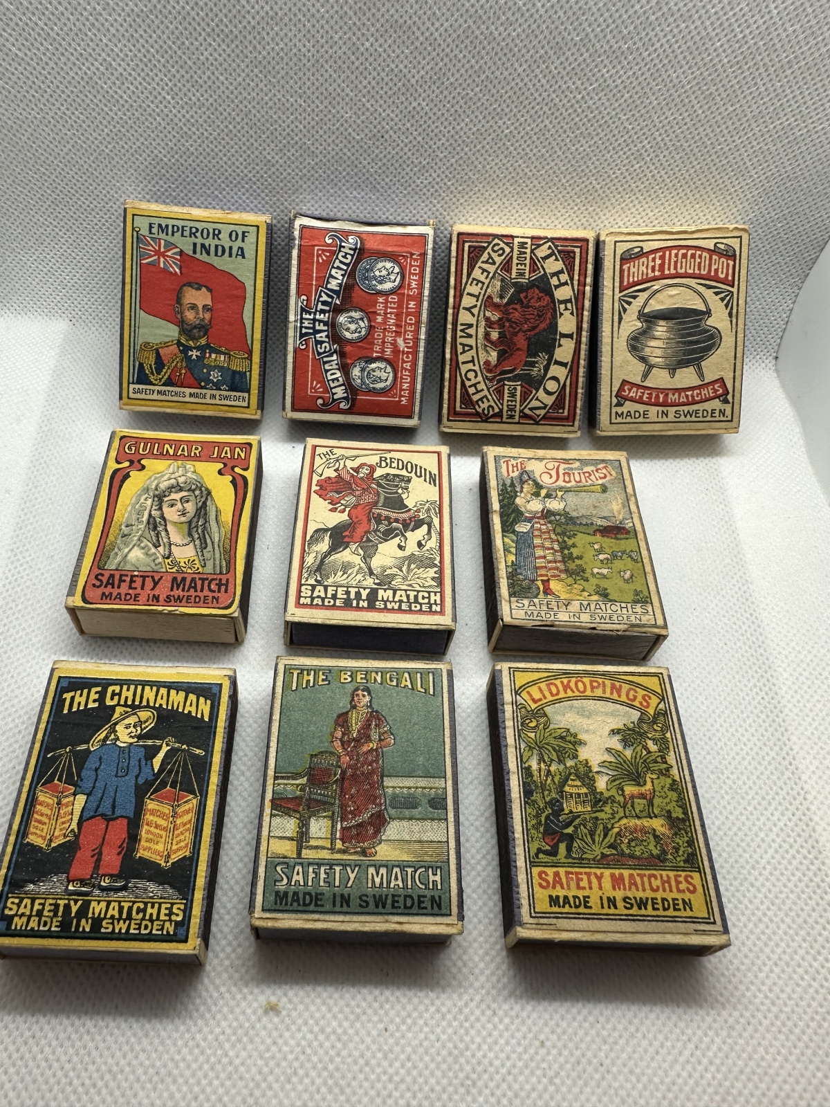 10 Stk. antike Streichholzschachteln Made in Sweden