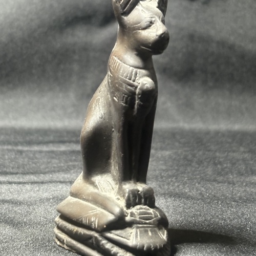 Vintage sitzende Katzenfigur, Ägypten