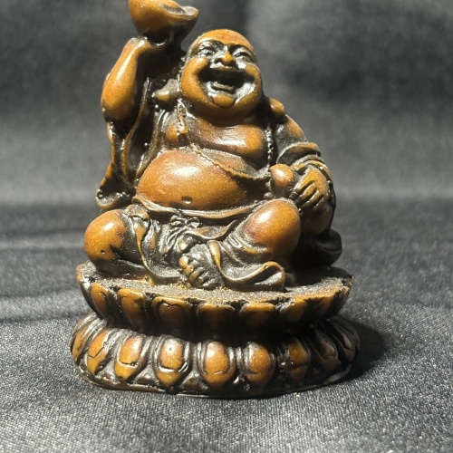 Vintage sitzende Buddha-Figur
