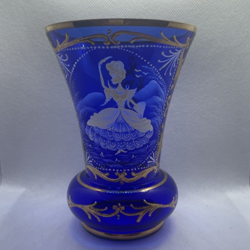 Wunderschöner Kelch mit Wiener Emailmalerei kobaltblau