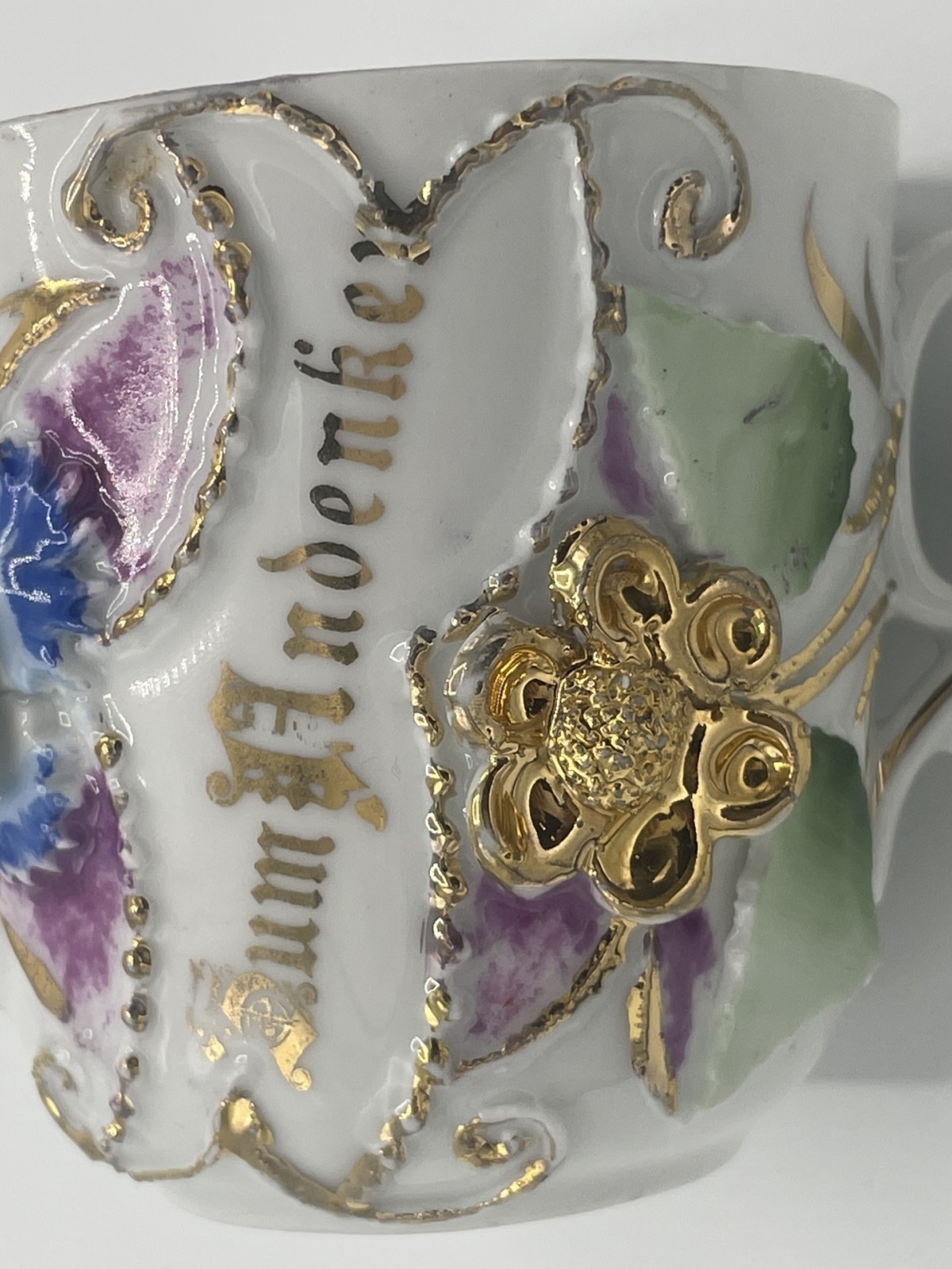 Sehr altes Prunkhäferl Rosenhäferl Jugendstil "Zum Andenken"