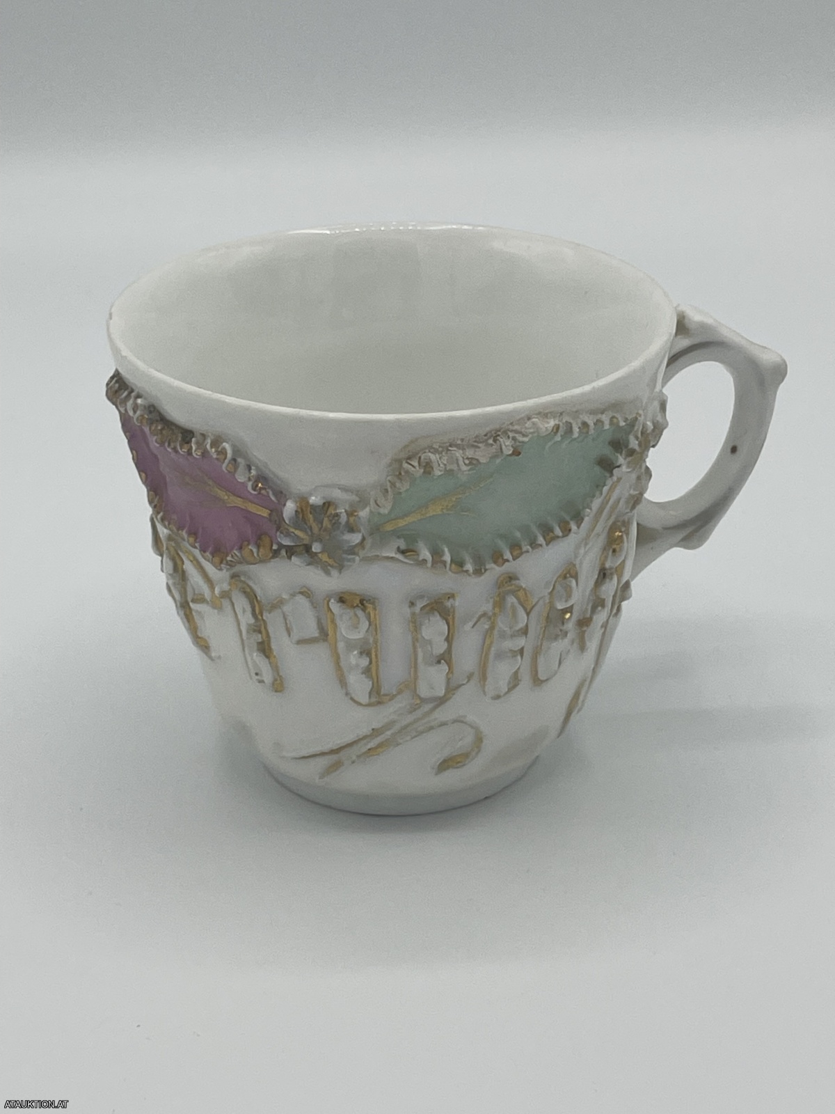 Antikes Prunkhäferl "Erinnerung"