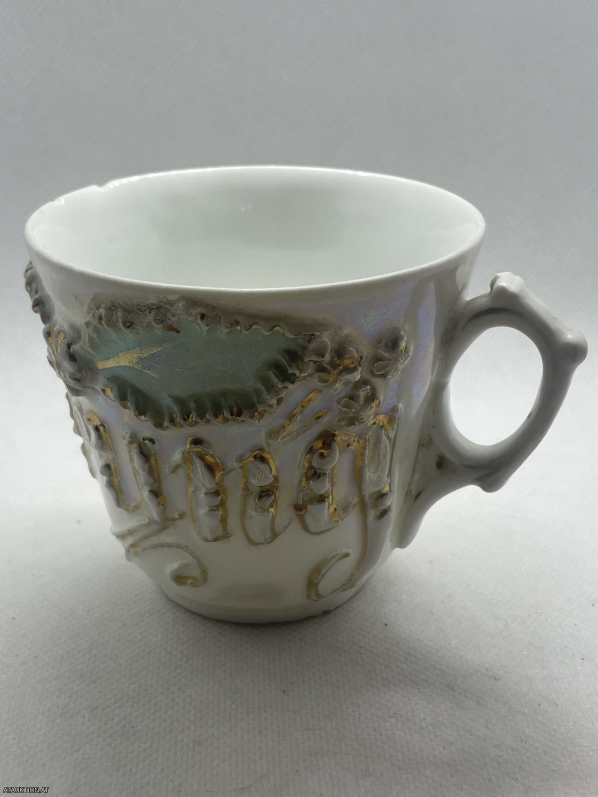 Antikes Prunkhäferl "Erinnerung"