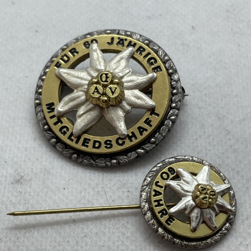 Österr. Alpenverein Anstecknadeln für 60 Jährige Mitgliedschaft