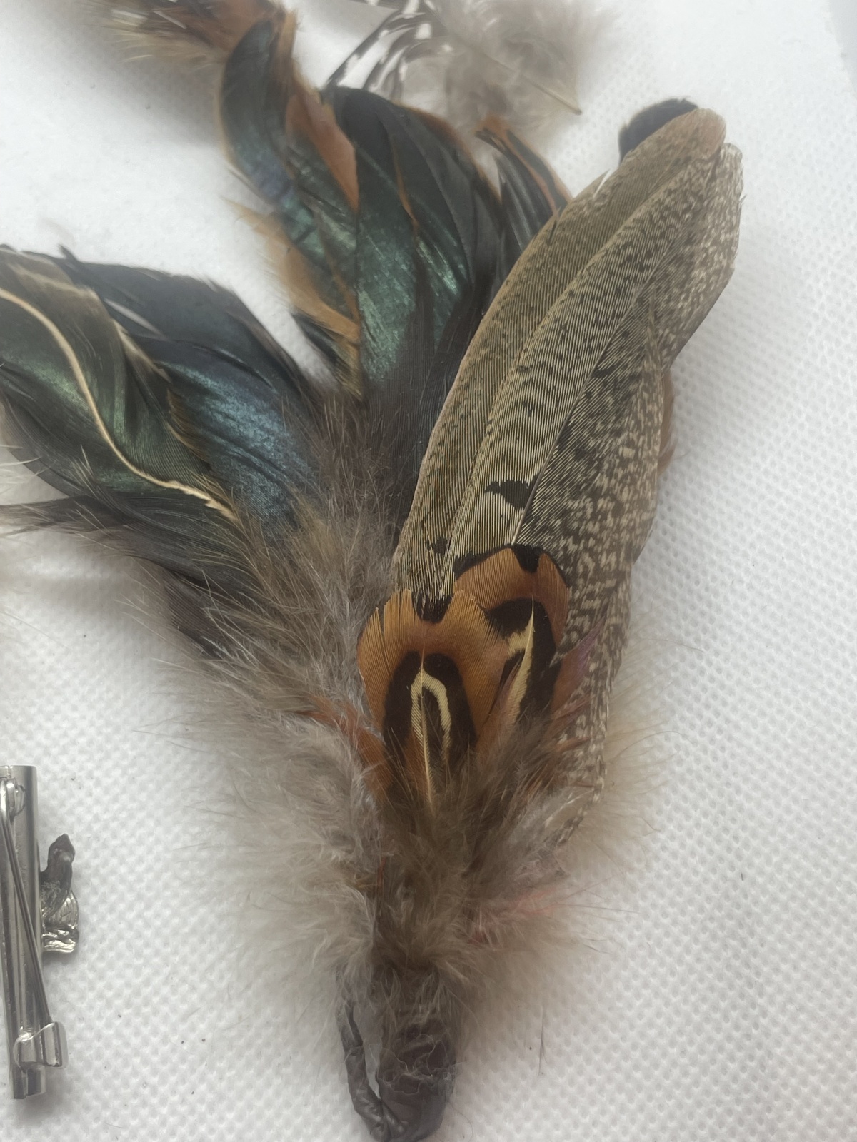 Konvolut Vintage Federhülsen und Federn/für Jagdhut