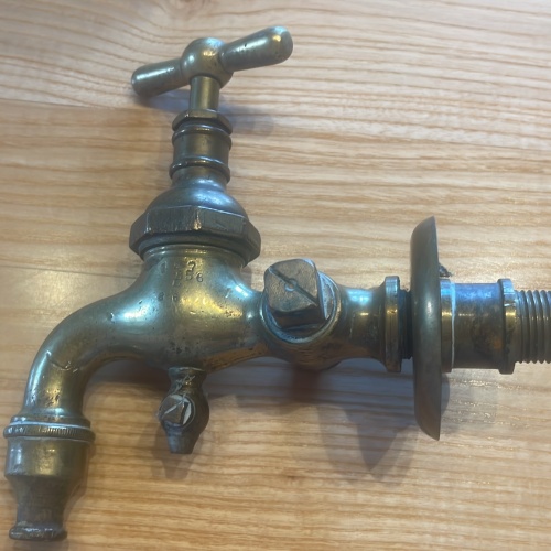 Orginal antiker Bassena Wasserhahn