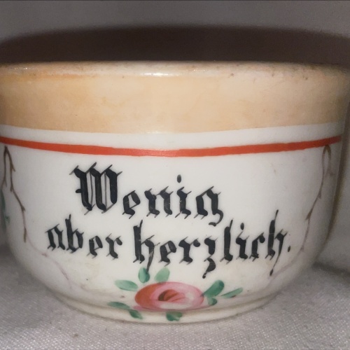 antikes Häferl/Wenig aber herzlich