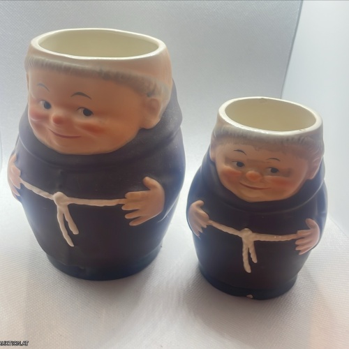 2 Hummel Goebel Pater/Mönch Krüge