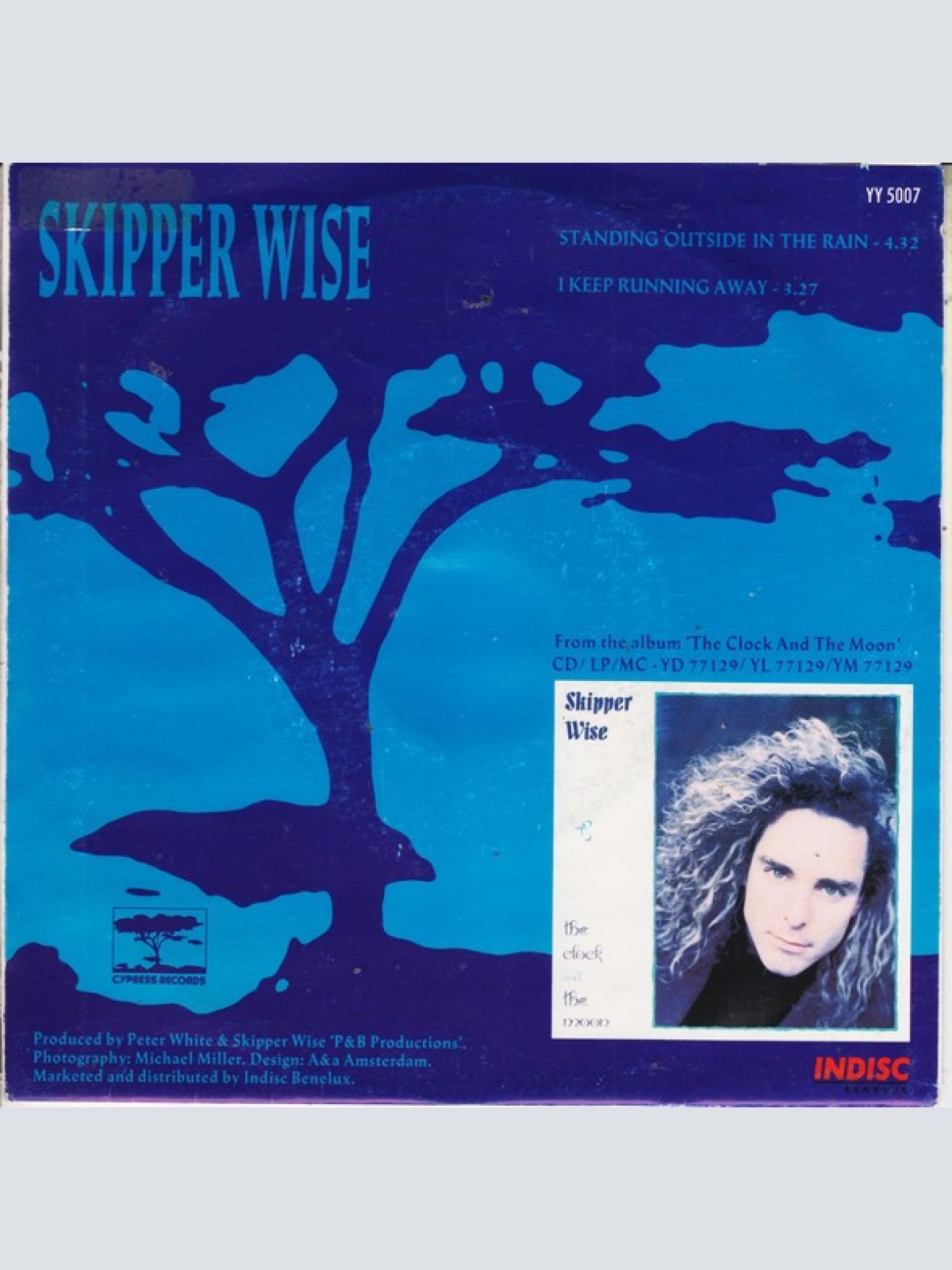 Vinyl / Skipper Wise - Standing Outside In The Rain