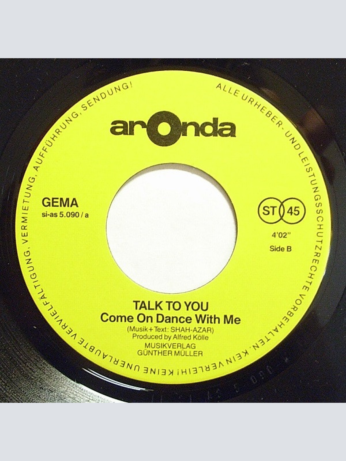 Vinyl / Talk To You - I Am Alone