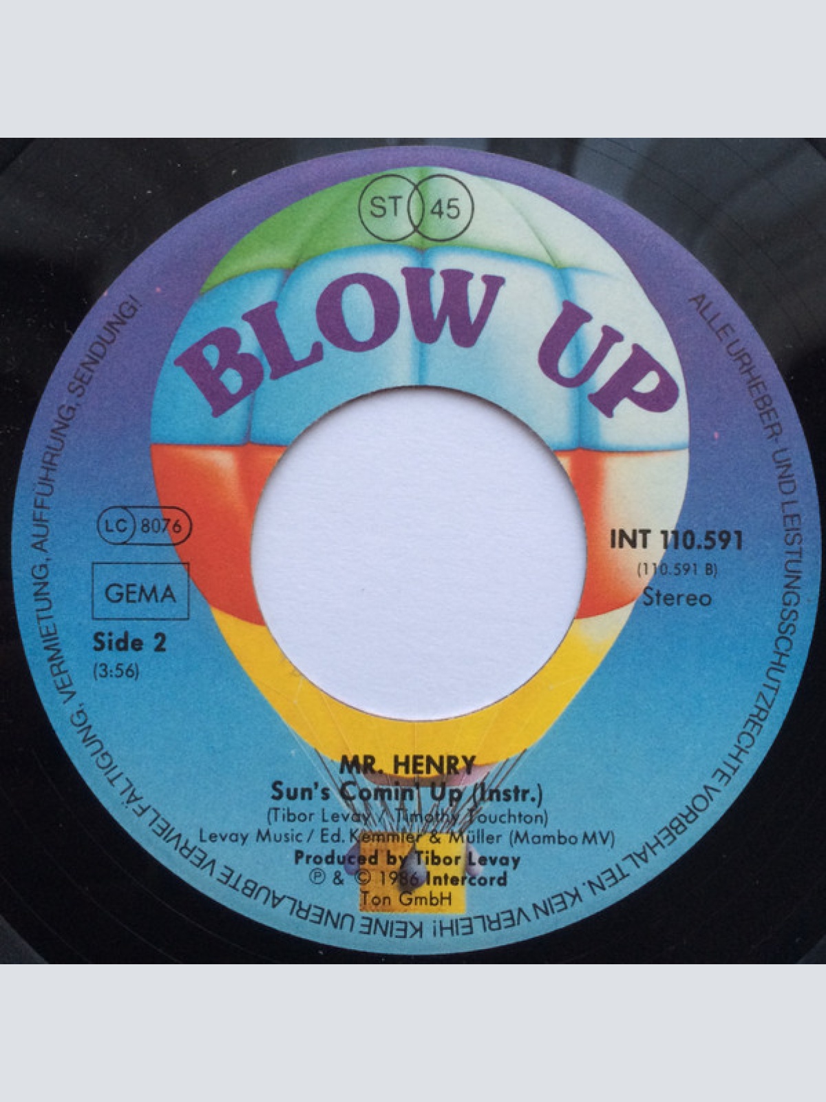 Vinyl / Mr. Henry (2) - Sun's Comin' Up