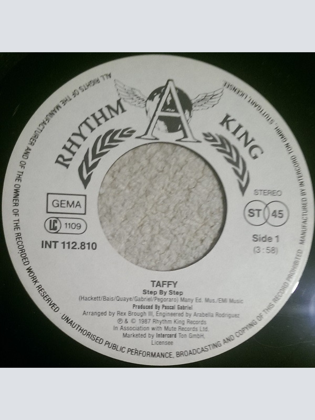 Vinyl / Taffy - Step By Step