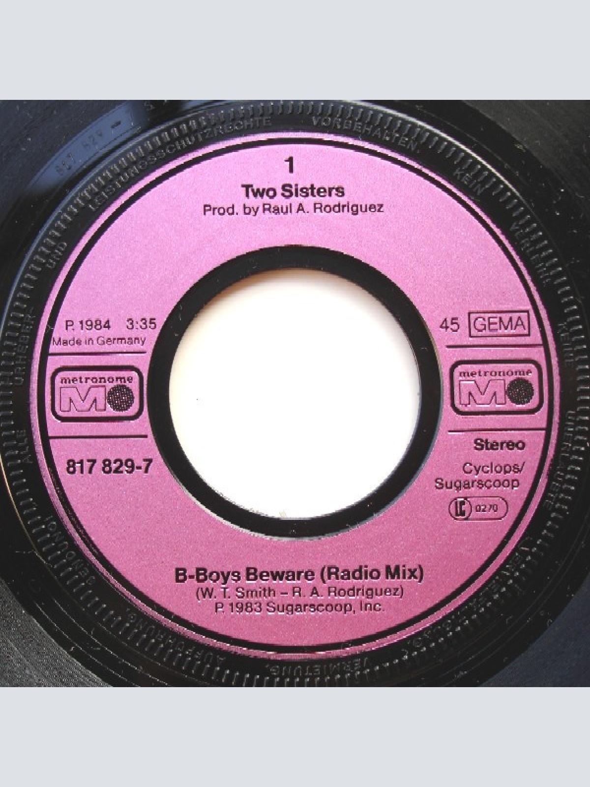 Vinyl / Two Sisters - B-Boys Beware / B-Boys B-Dubbed