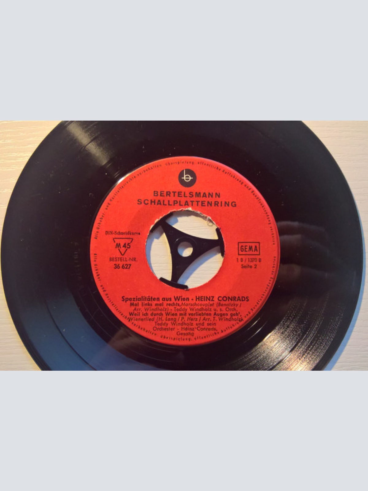 Vinyl / Heinz Conrads - Spezialitäten Aus Wien