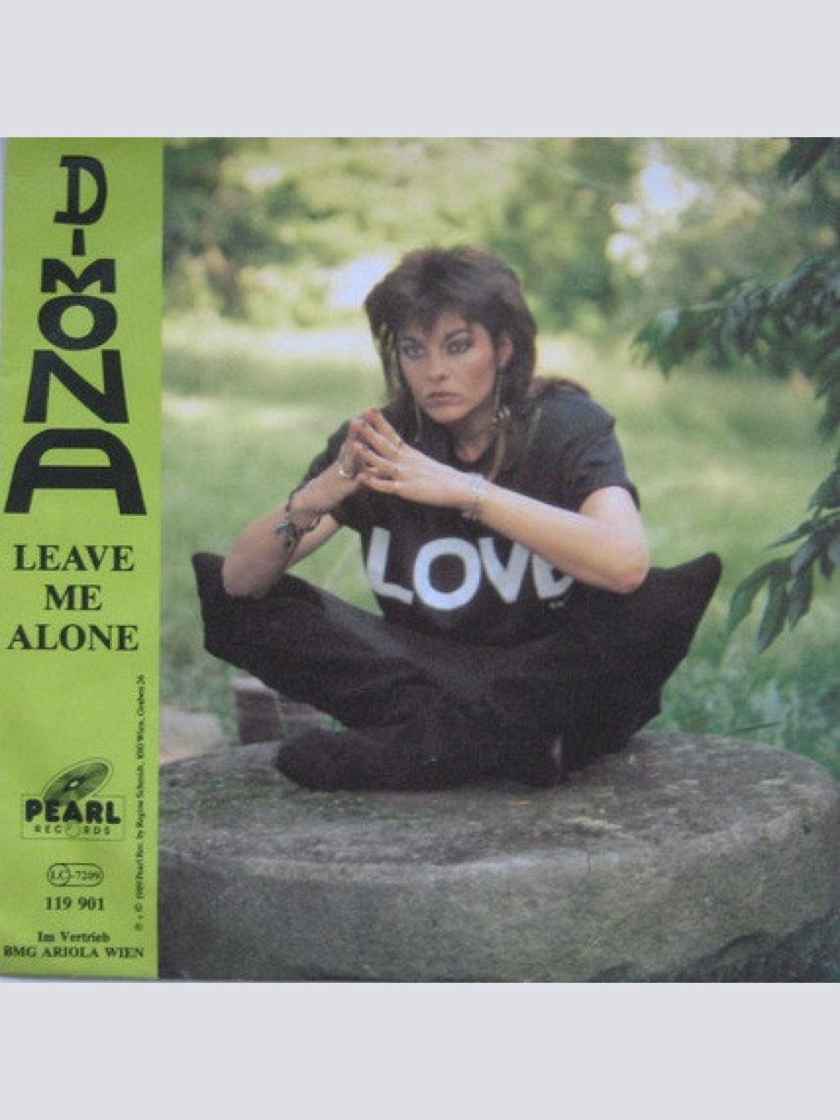 Vinyl / D-Mona - Leave Me Alone