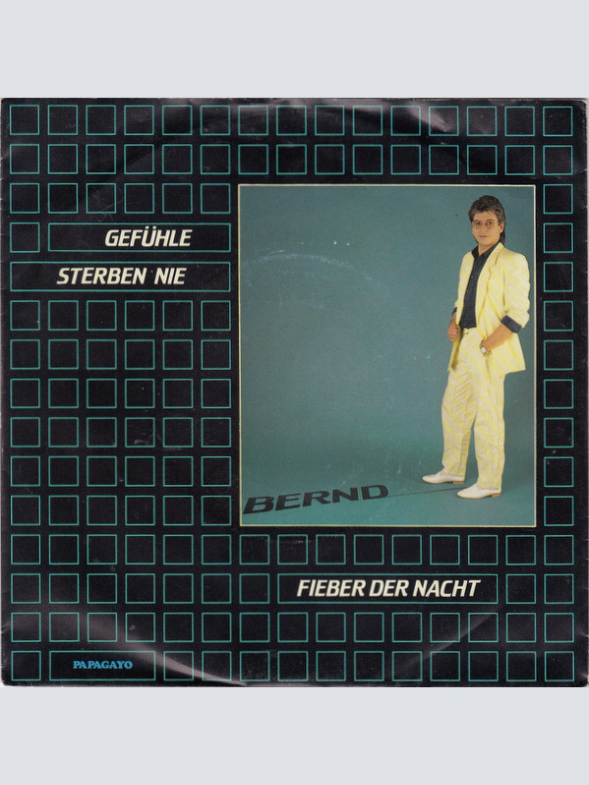 Vinyl / Bernd* - Gefühle Sterben Nie