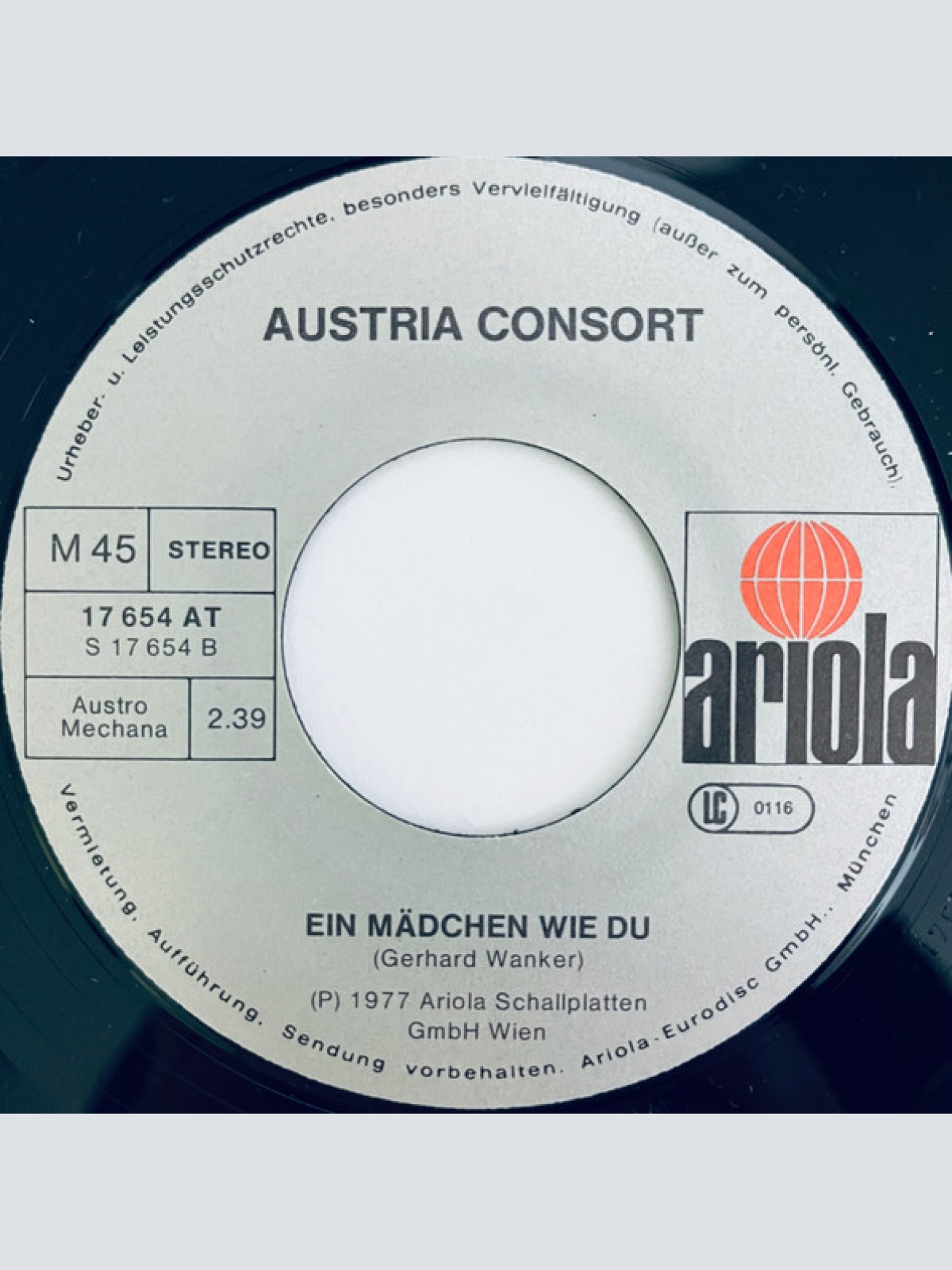 Vinyl / Austria Consort - Dong Dikki Dong