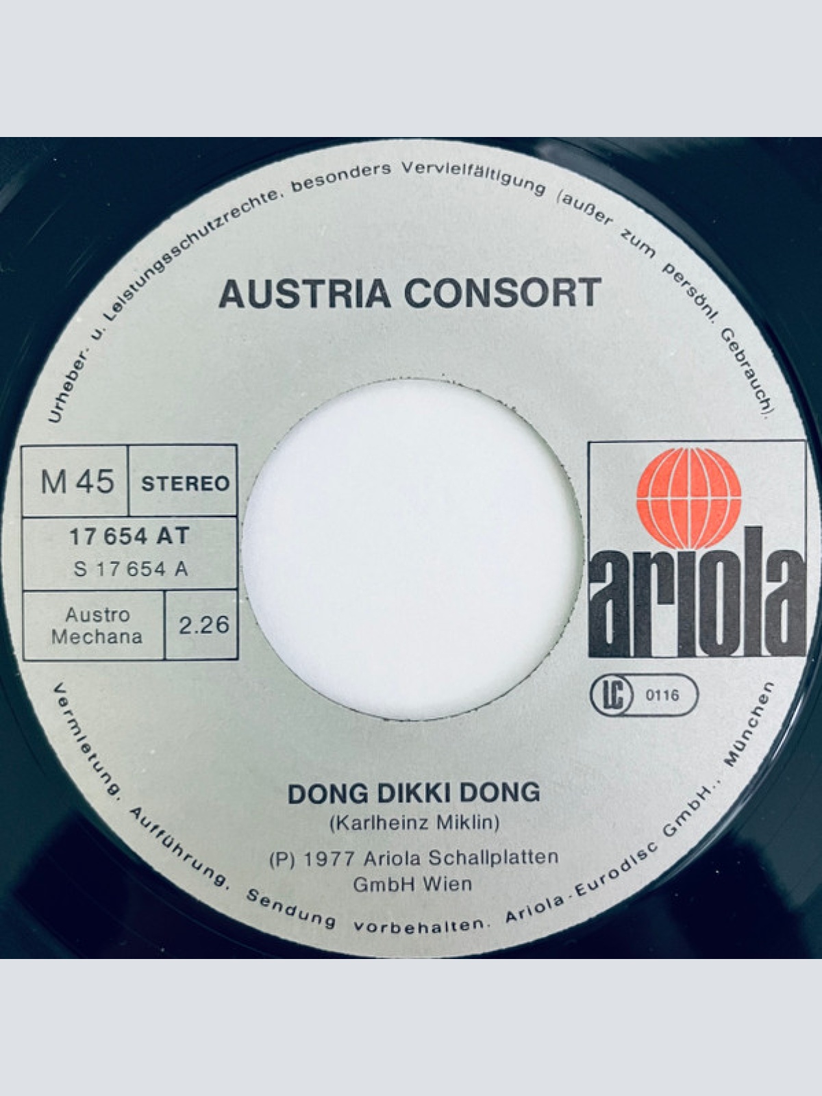 Vinyl / Austria Consort - Dong Dikki Dong