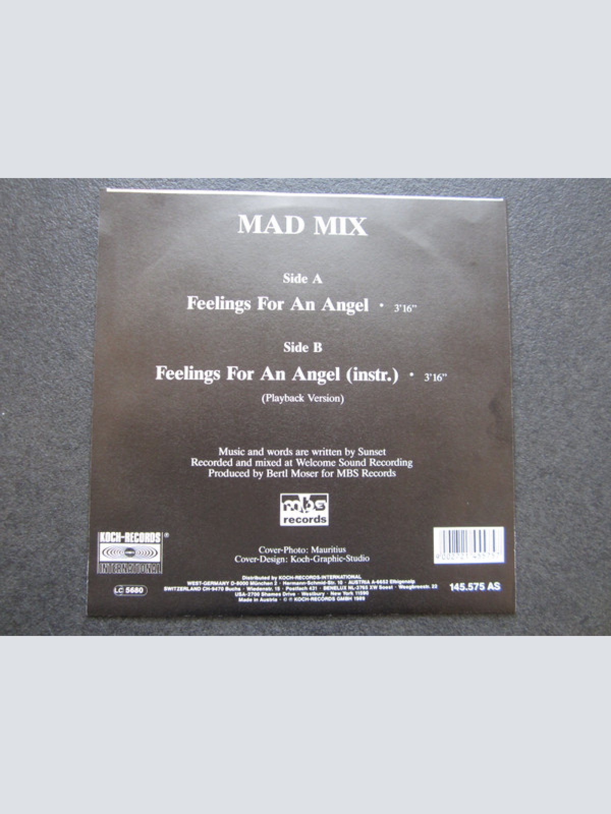 Vinyl / Mad Mix - Feelings For An Angel