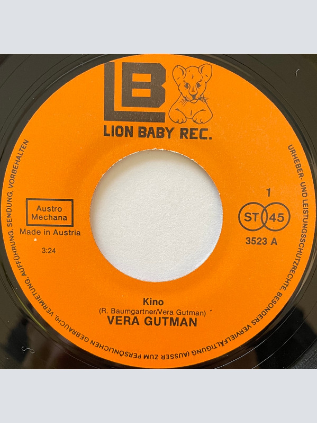 Vinyl / Vera Gutman - Kino / Supermann
