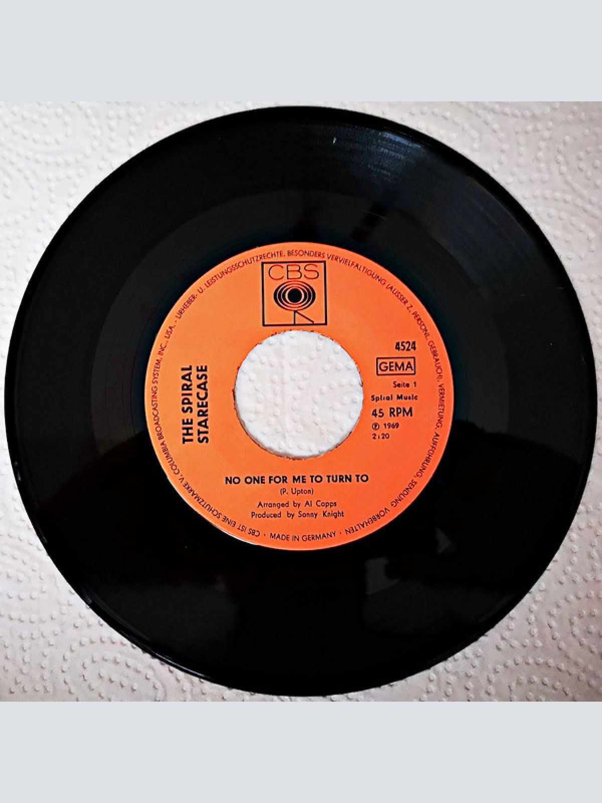 Vinyl / The Spiral Starecase* - No One For Me To Turn To / Sweet Little Thing