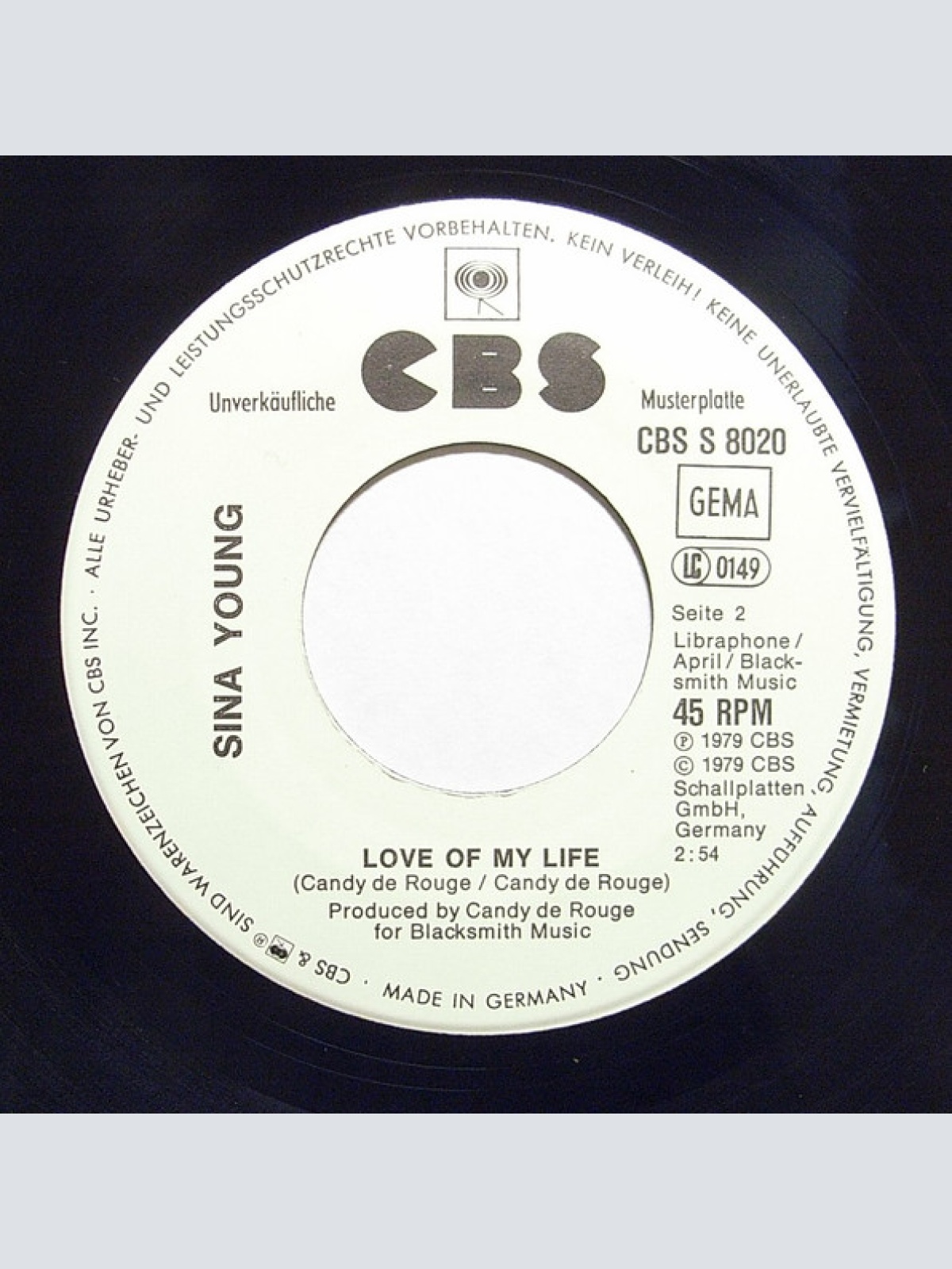 Vinyl / Sina Young - Figaro