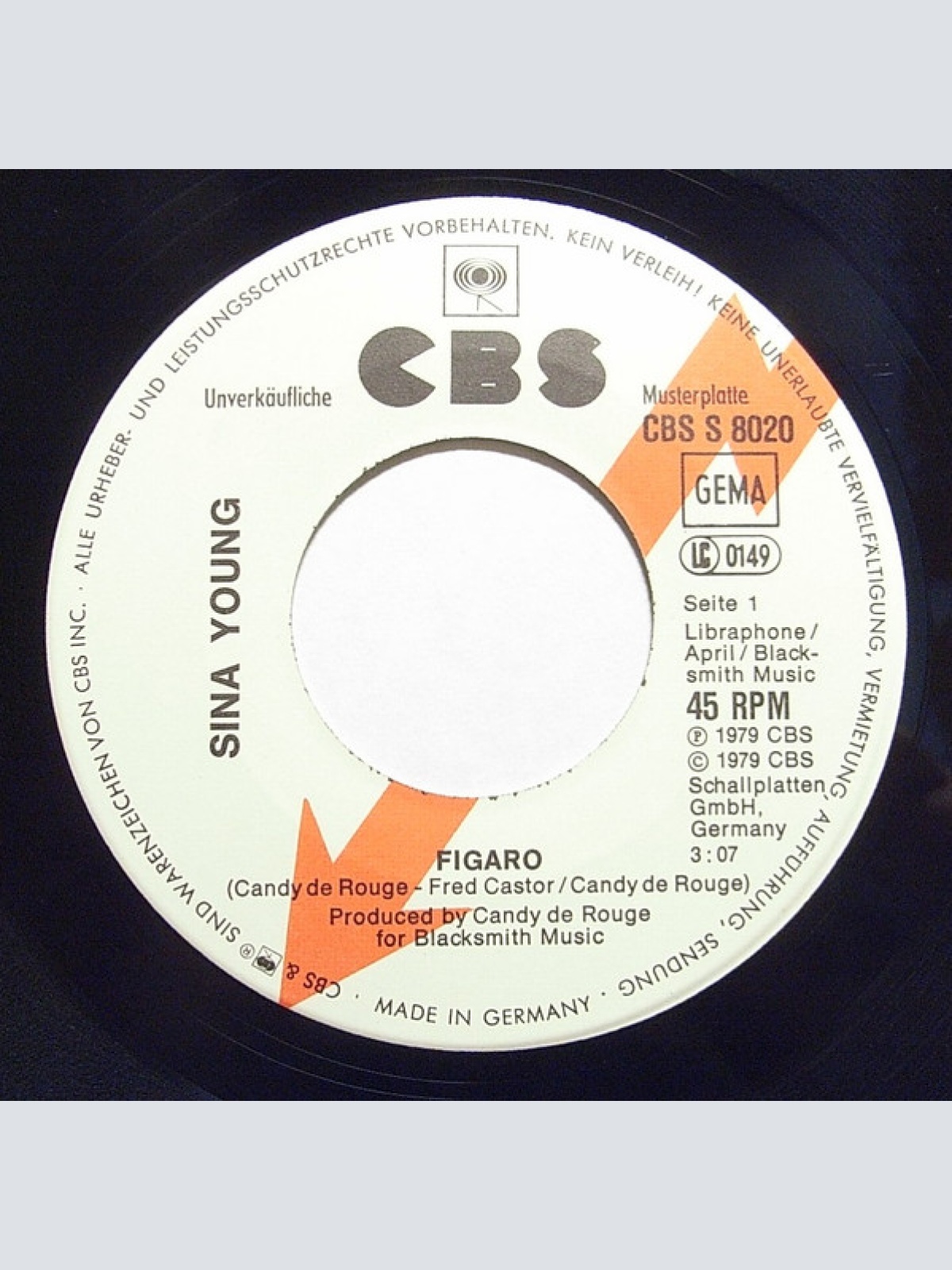 Vinyl / Sina Young - Figaro