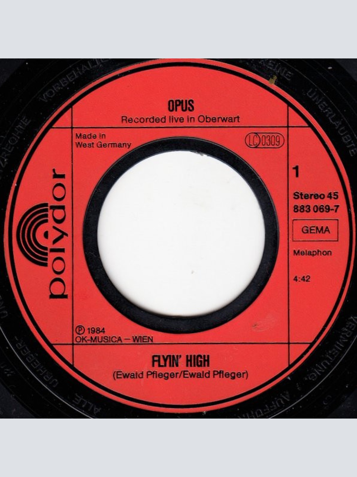 Vinyl / Opus - Flyin' High (Original Live Version)