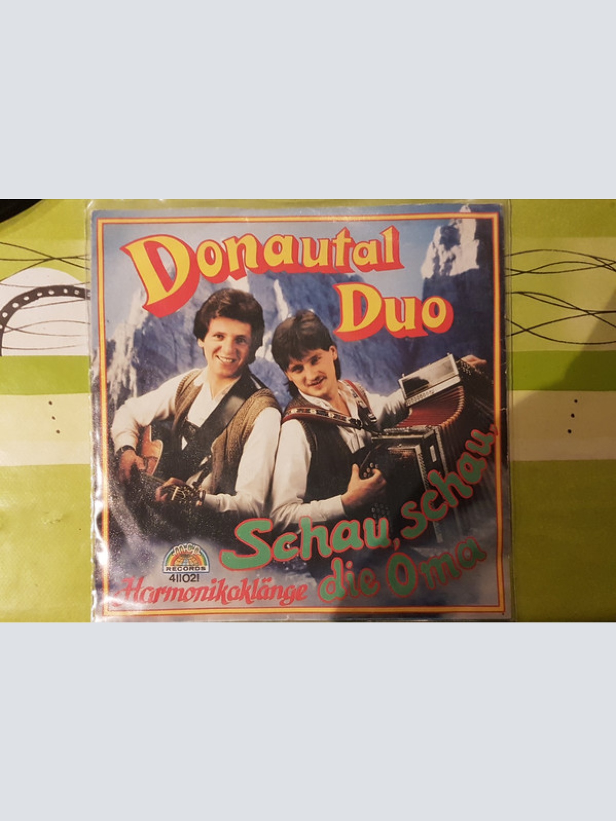 Vinyl / Donautal Duo - Schau, Schau, Die Oma